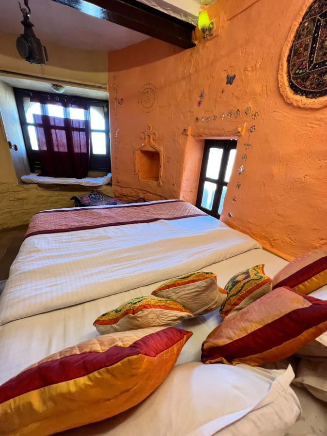 Saffron Guest House Jaisalmer Zewnętrze zdjęcie