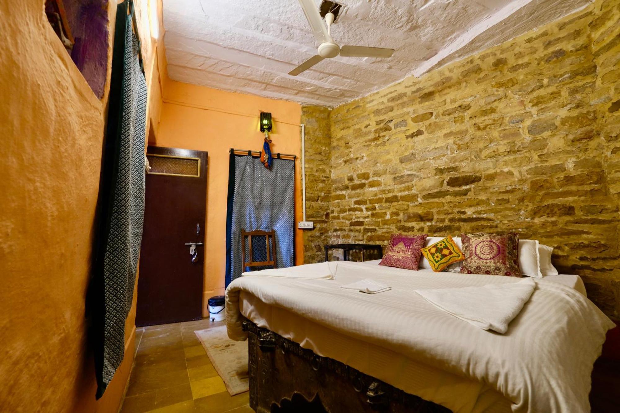 Saffron Guest House Jaisalmer Zewnętrze zdjęcie