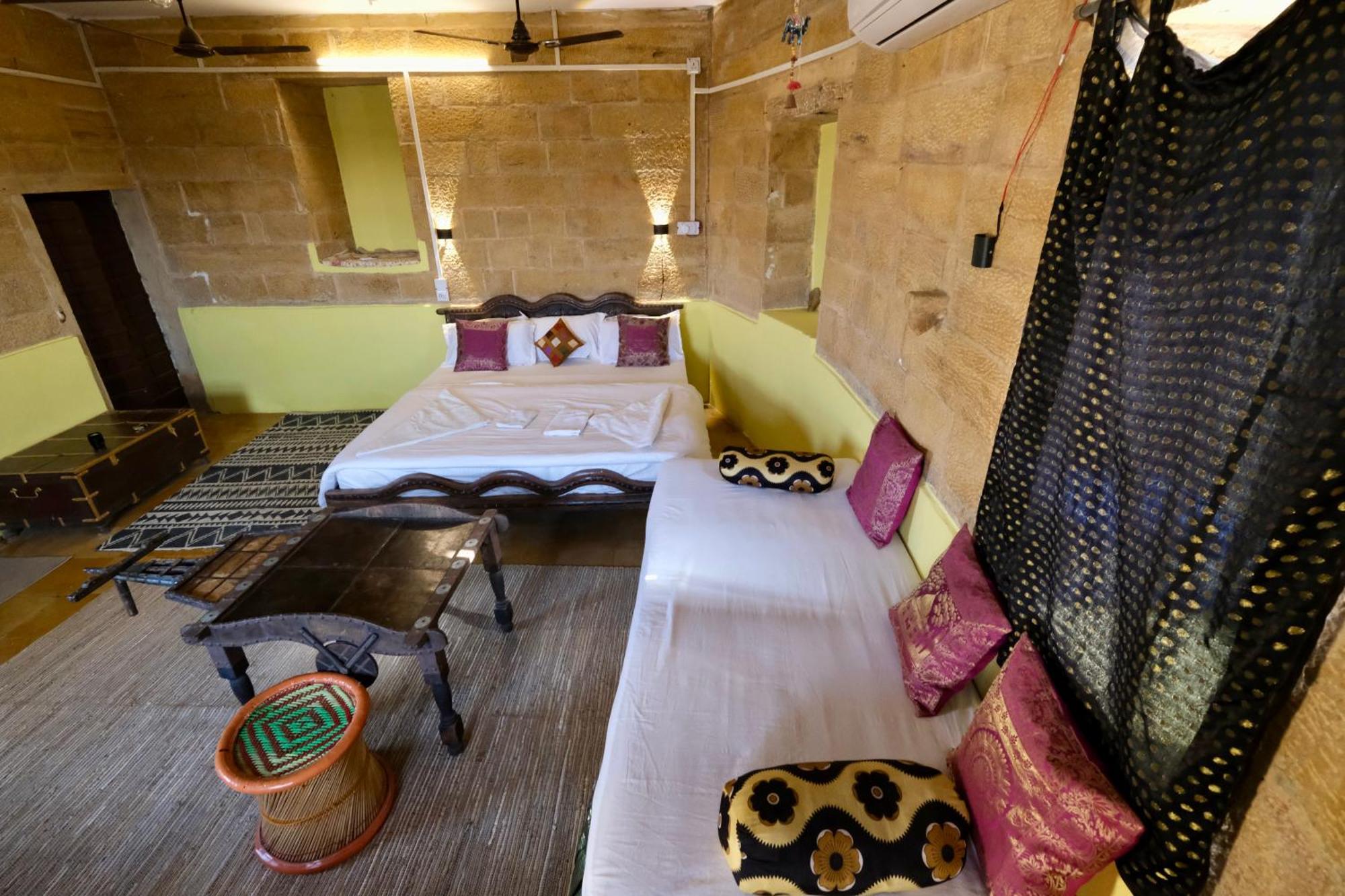 Saffron Guest House Jaisalmer Zewnętrze zdjęcie