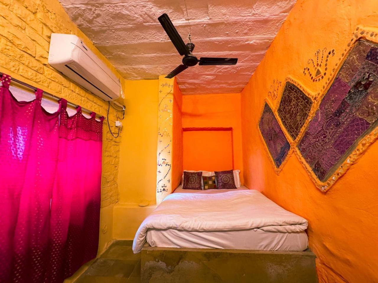 Saffron Guest House Jaisalmer Zewnętrze zdjęcie
